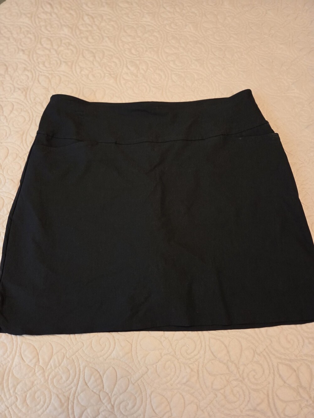 S.C. & CO SKORT size Xl